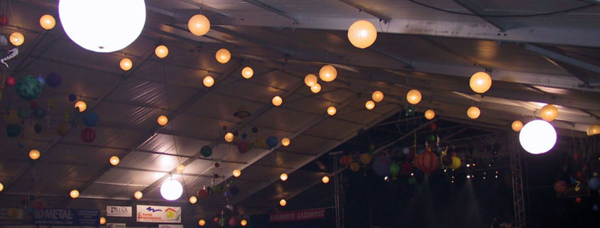 Ballon Lumineux - Éclairage intérieur d'une cantine